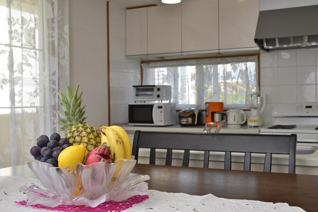 Maeda Biru House Villa Onna Eksteriør bilde