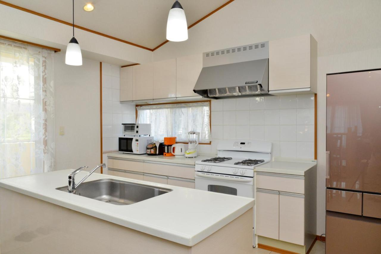Maeda Biru House Villa Onna Eksteriør bilde